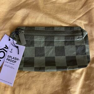 ALOHA Collection Mini Pouch